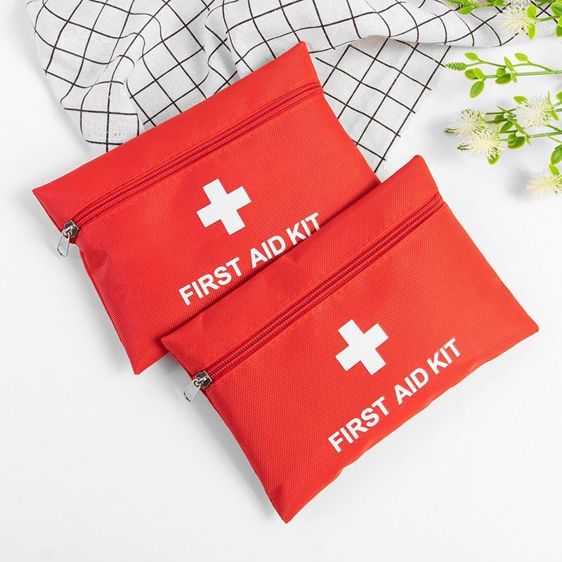 First Aid Travel Kit - Outdoor Camp Travel Emergency Kit For